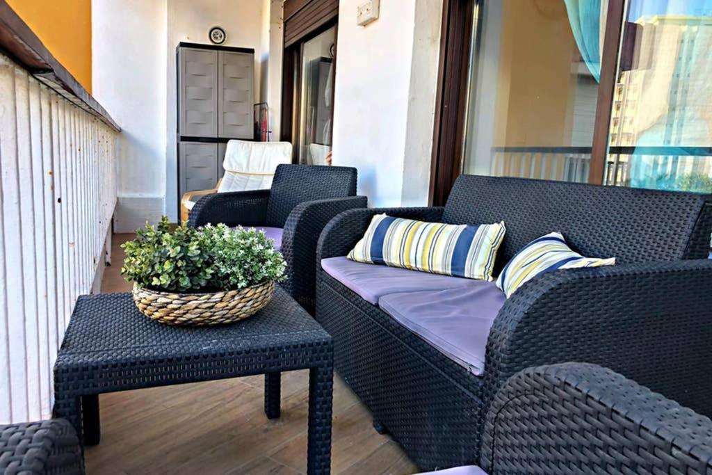 Coqueto En Puerto Marina Con Piscina Appartement